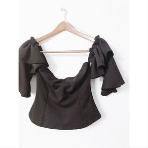 Gibiu ruffled sleeve off the shoulder crop top